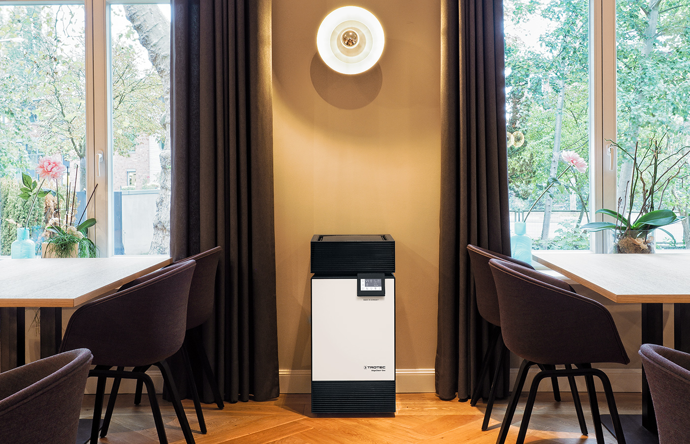 Purificador de aire de alto rendimiento AirgoClean® para restaurantes pequeños